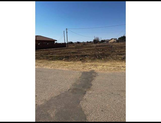 LAND FOR SALE IN MMABATHO 15